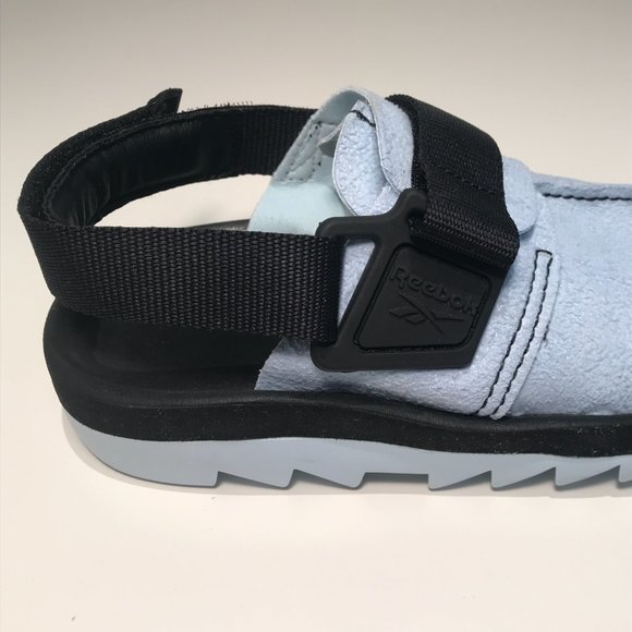 Size 6 REEBOK Unisex Fresh Blue/Black Beatnik Syn Sports Sandal main image 6